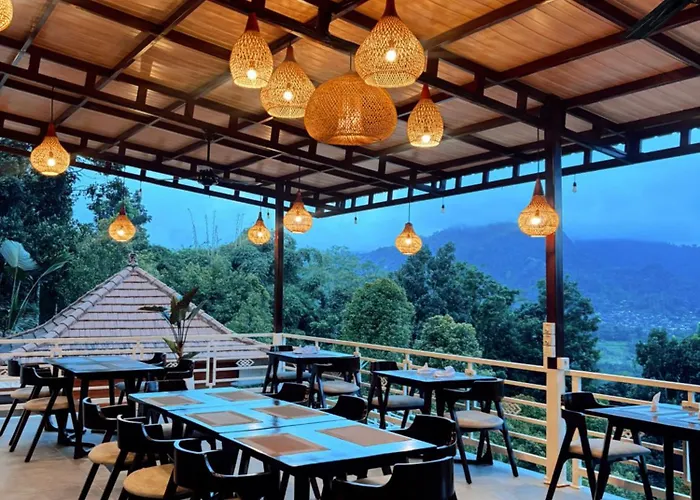 Lodge Sthanatapa Hill's Sidemen (Bali)